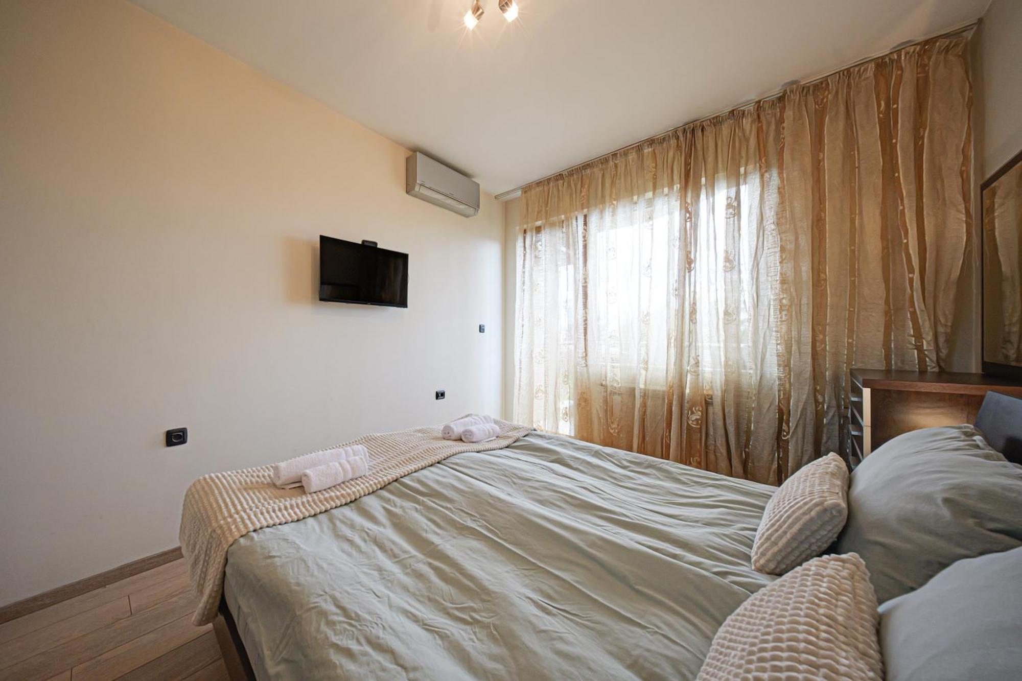Apartament Southpark Luxe - Free Underground Parking Sofia Zewnętrze zdjęcie